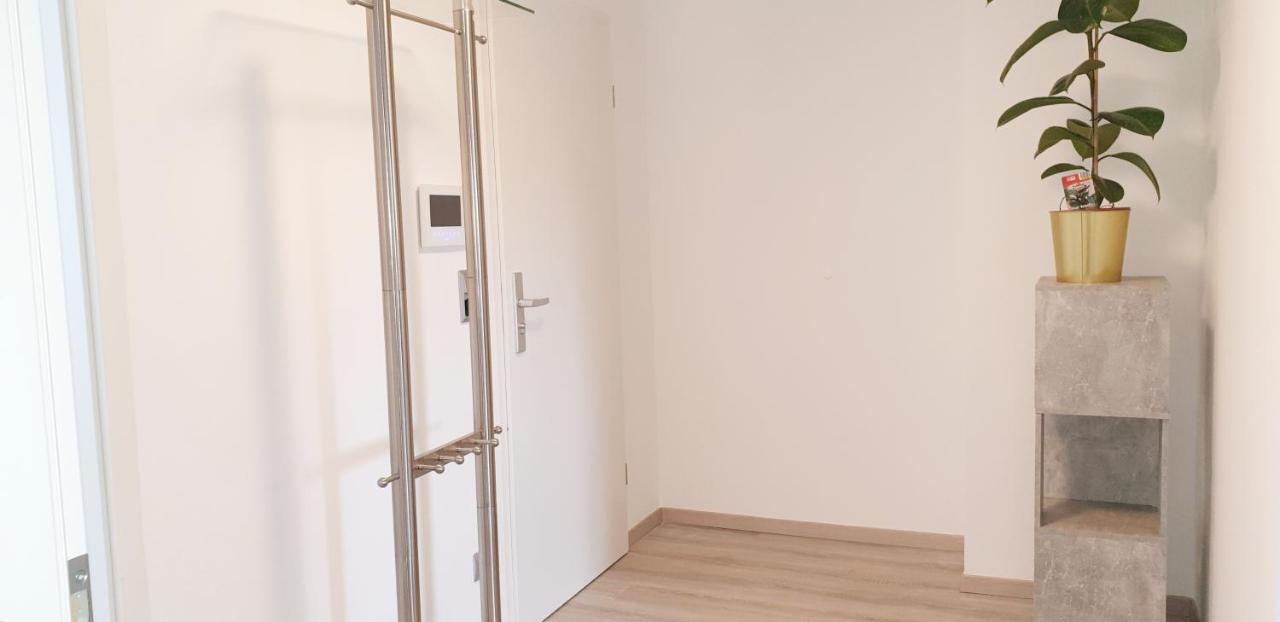 Moderne Zweizimmerwohnung Эссен Экстерьер фото